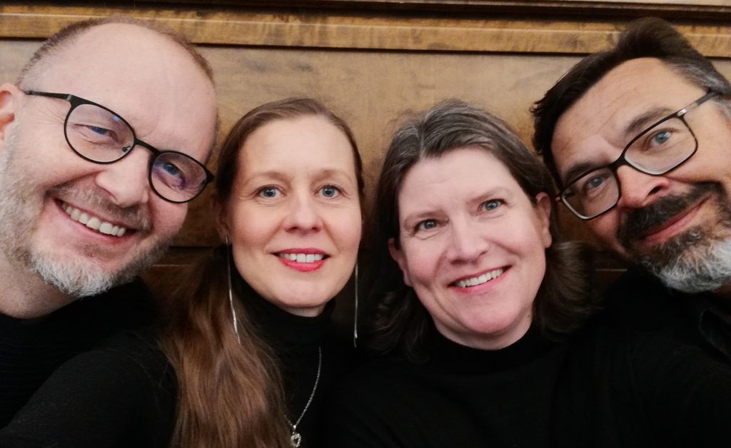 Diminuendo on Olli Koskimaa, Hannele Koskinen, Heli Heikkilä ja Timo Pokki.