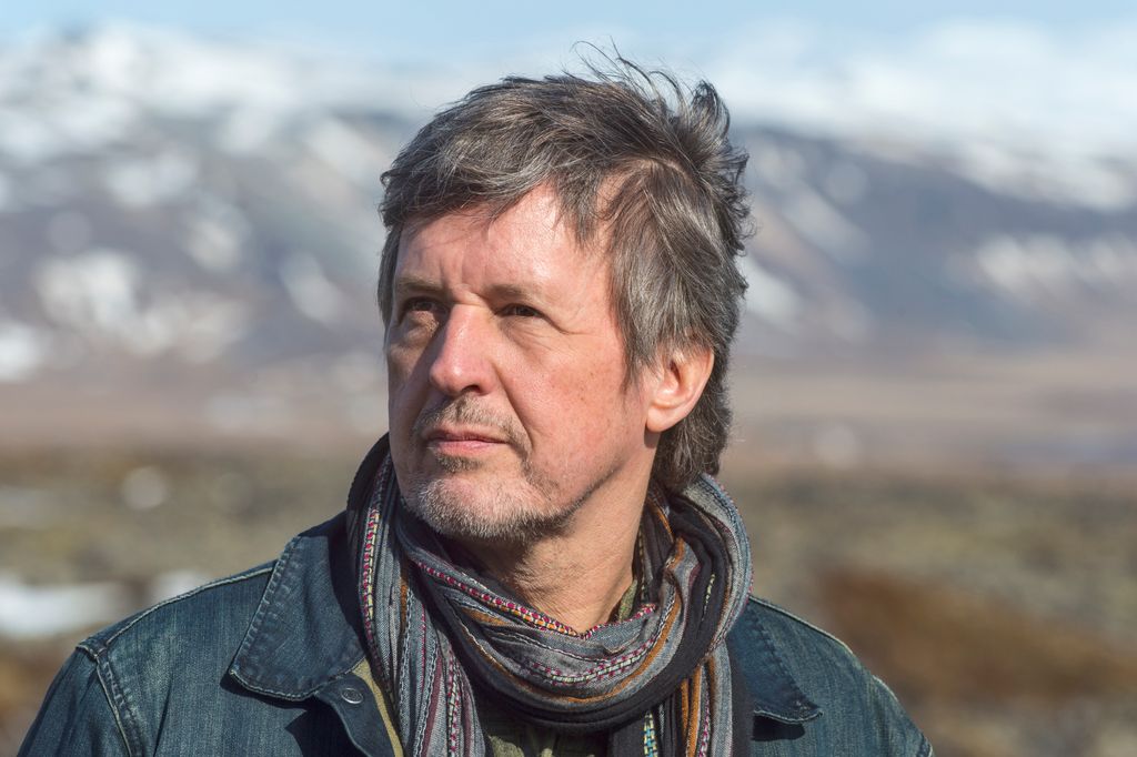 Pekka Simojoen suosittu Häikäisevän kirkas -kiertue ulottuu elokuussa Lahteen. Kuva: Philippe Gueissaz